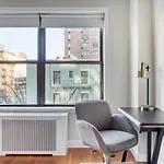 Midtown E 2Br W Doorman 2 Blocks To River Nyc-700