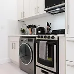 62-3A New Prime Ues W D In Unit Walk 2 C Park