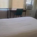 C1 Crown 3 Bedrooms Apartment