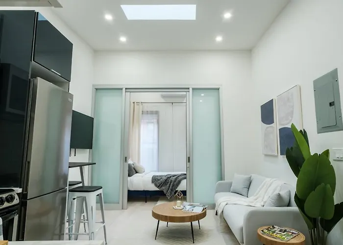 317-4B New 1 Bedroom Prime Upper East Wd Walk 2 C Park