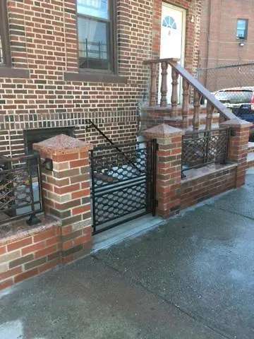 One Bedroom, Nyc 45 Min By Subway , Brooklyn, Brighton Beach