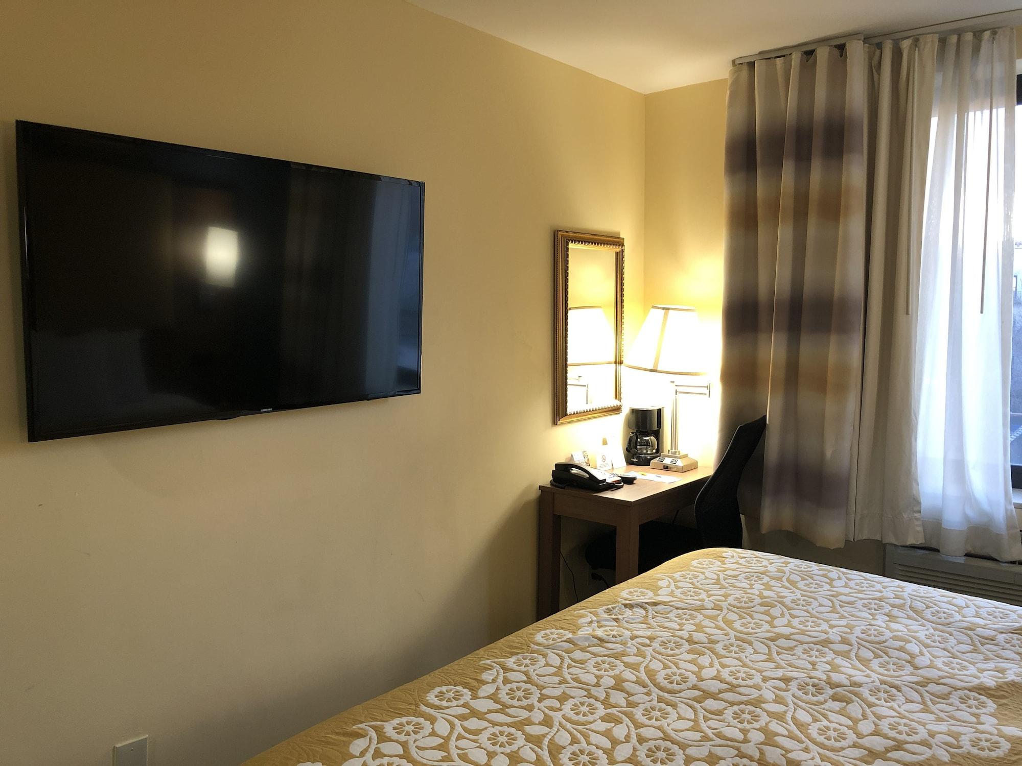 Days By Wyndham Brooklyn New York City