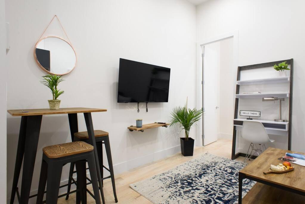 Appartement 78-4d Quality 1br W&d Skylight By Park