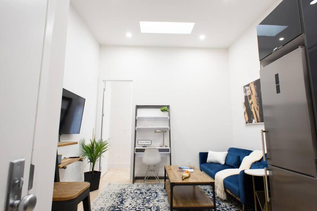 78-4d Quality 1br W&d Skylight By Park Appartement
