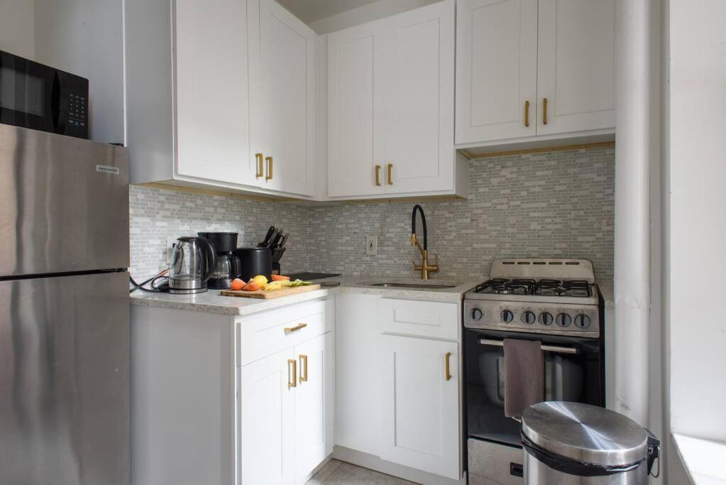 428-3r Spacious Prime Midtown 2br Newly Furnished Appartement New York