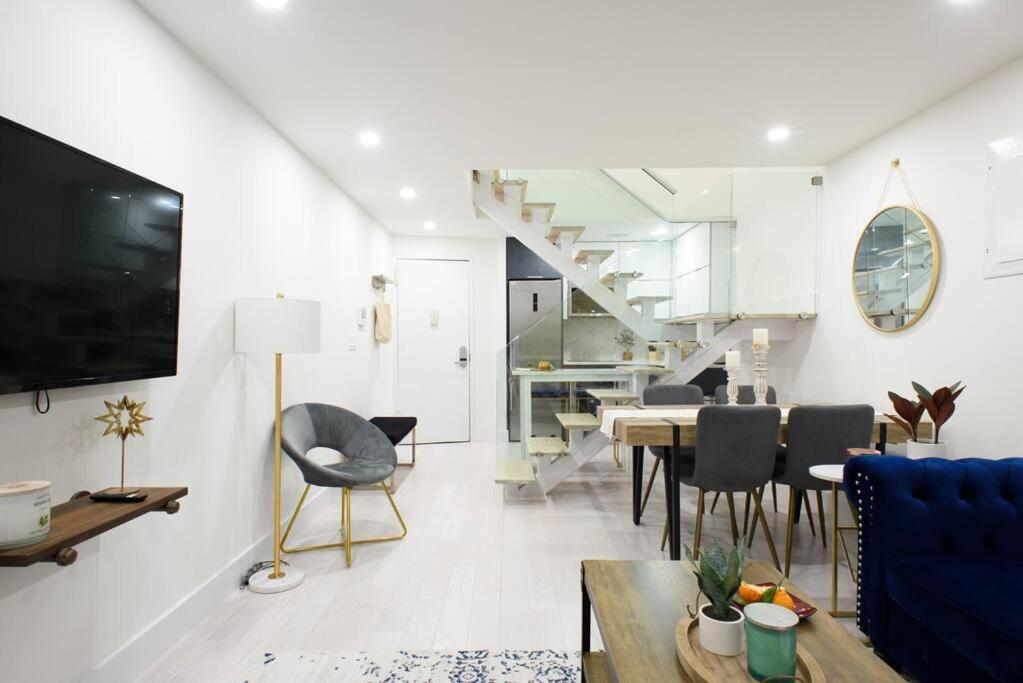 75-3a 3br Duplex Prime Ues Wd In Unit Sleeps 6 * New York