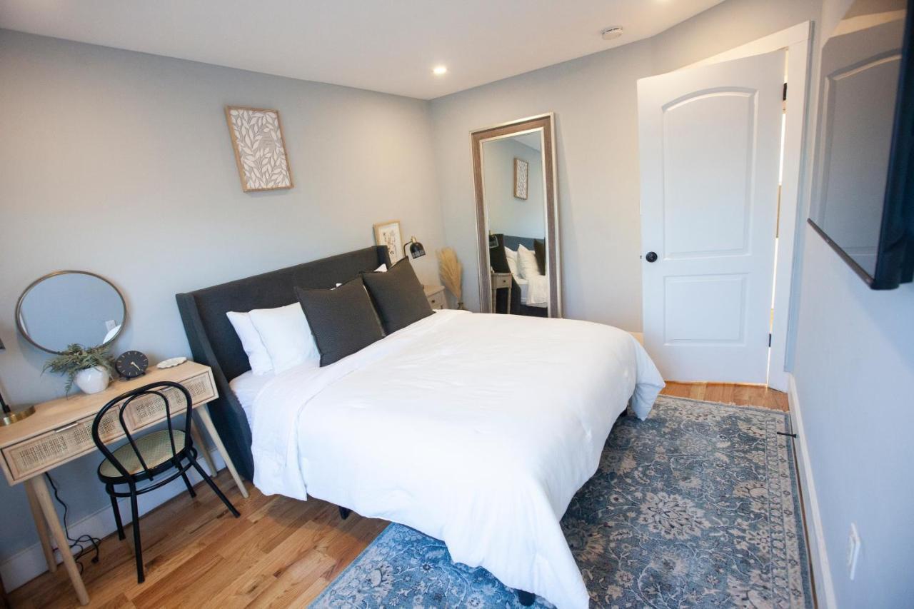 Alafia- Cozy Jfk Area - Is A Hosted Meaning The Host Live On Site Appartement New York