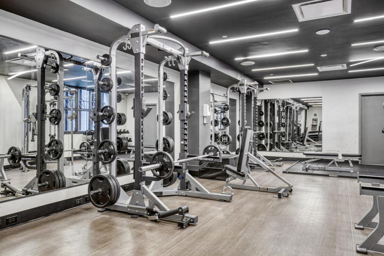 Fidi 1br W Luxury Gym Doorman Rooftop Nyc-13
