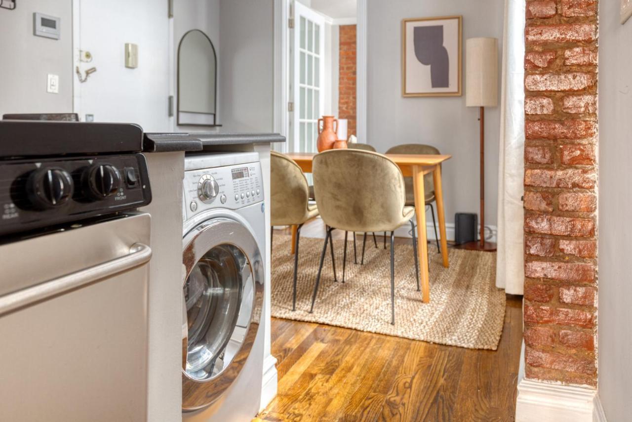 Hip E Village 2br W Wd Nr L Train Nyc-824 * New York