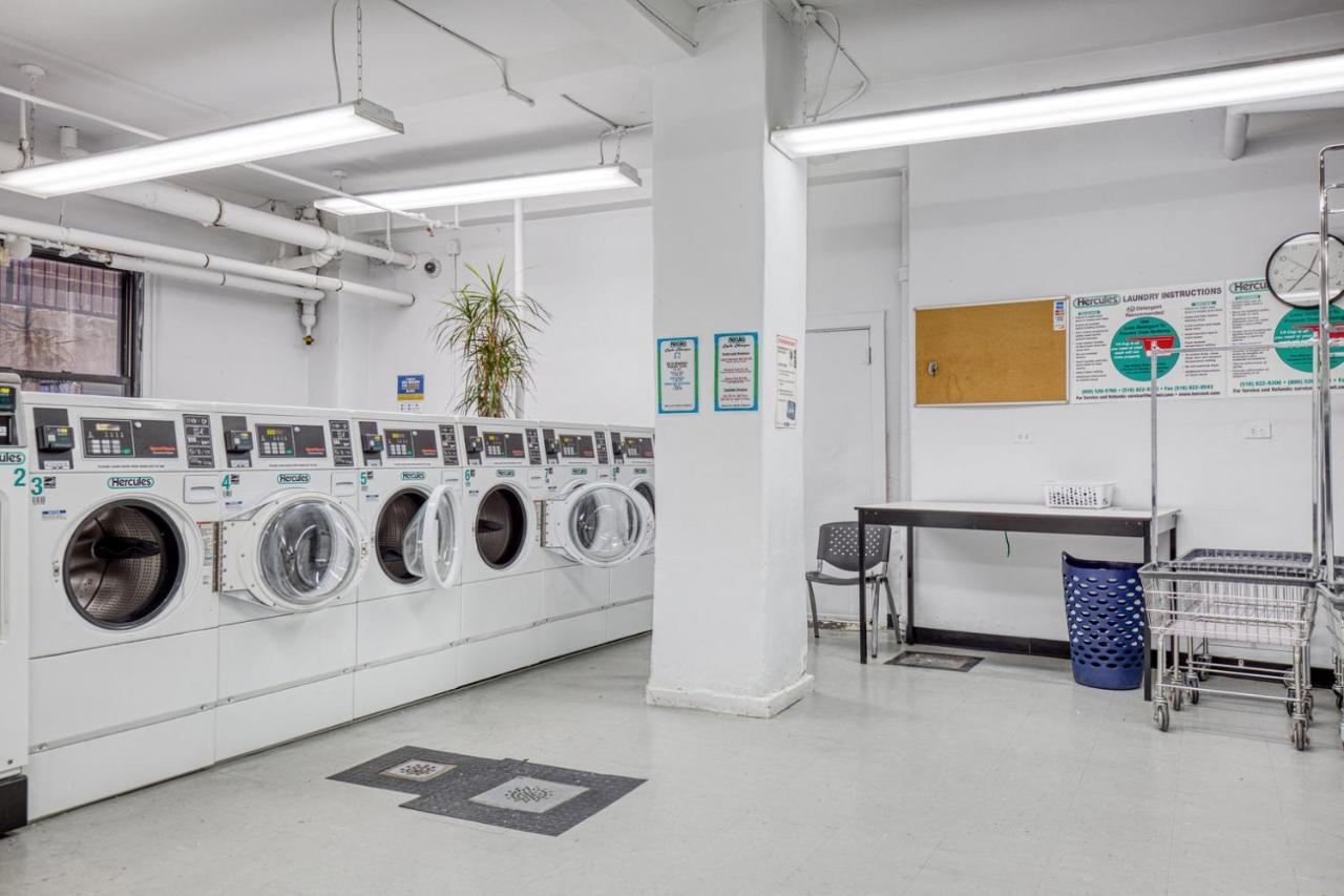 Midtown E 2br W Doorman 2 Blocks To River Nyc-700 *