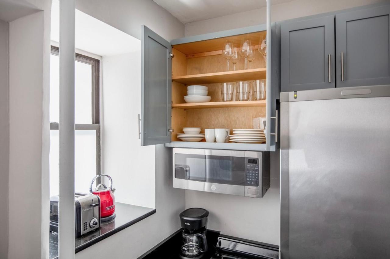 Appartement Soho 1br W Private Deck Wd Nr New Museum Nyc-1104 *