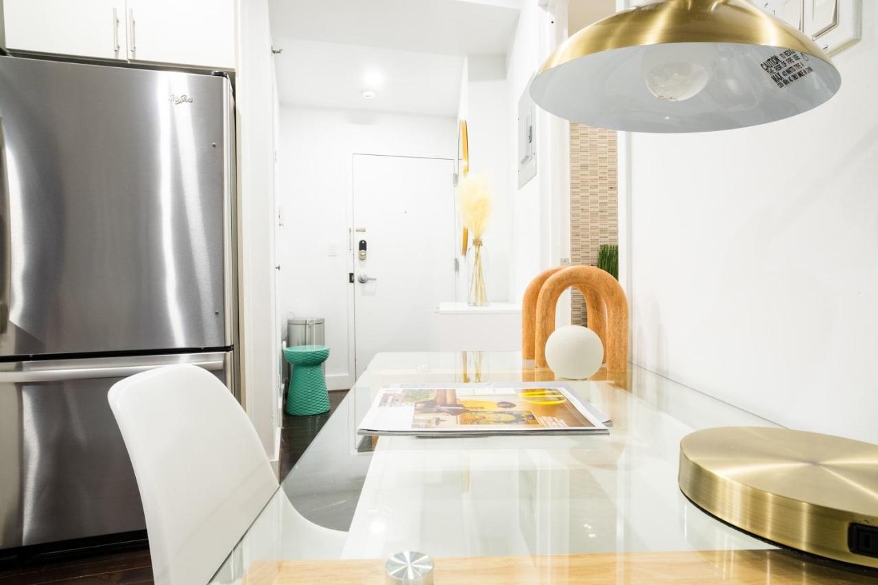 809-3b Columbus Circle W D New Bldg Balcony Appartement New York