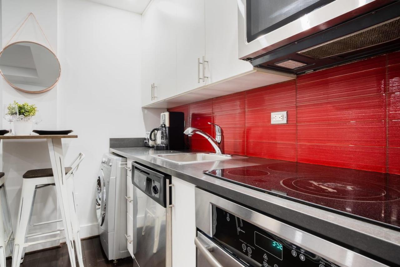 809-3b Columbus Circle W D New Bldg Balcony New York