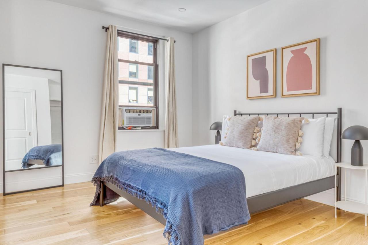 Midtown 2br W Doorman Wd Nr Grand Nyc-775 Appartement *