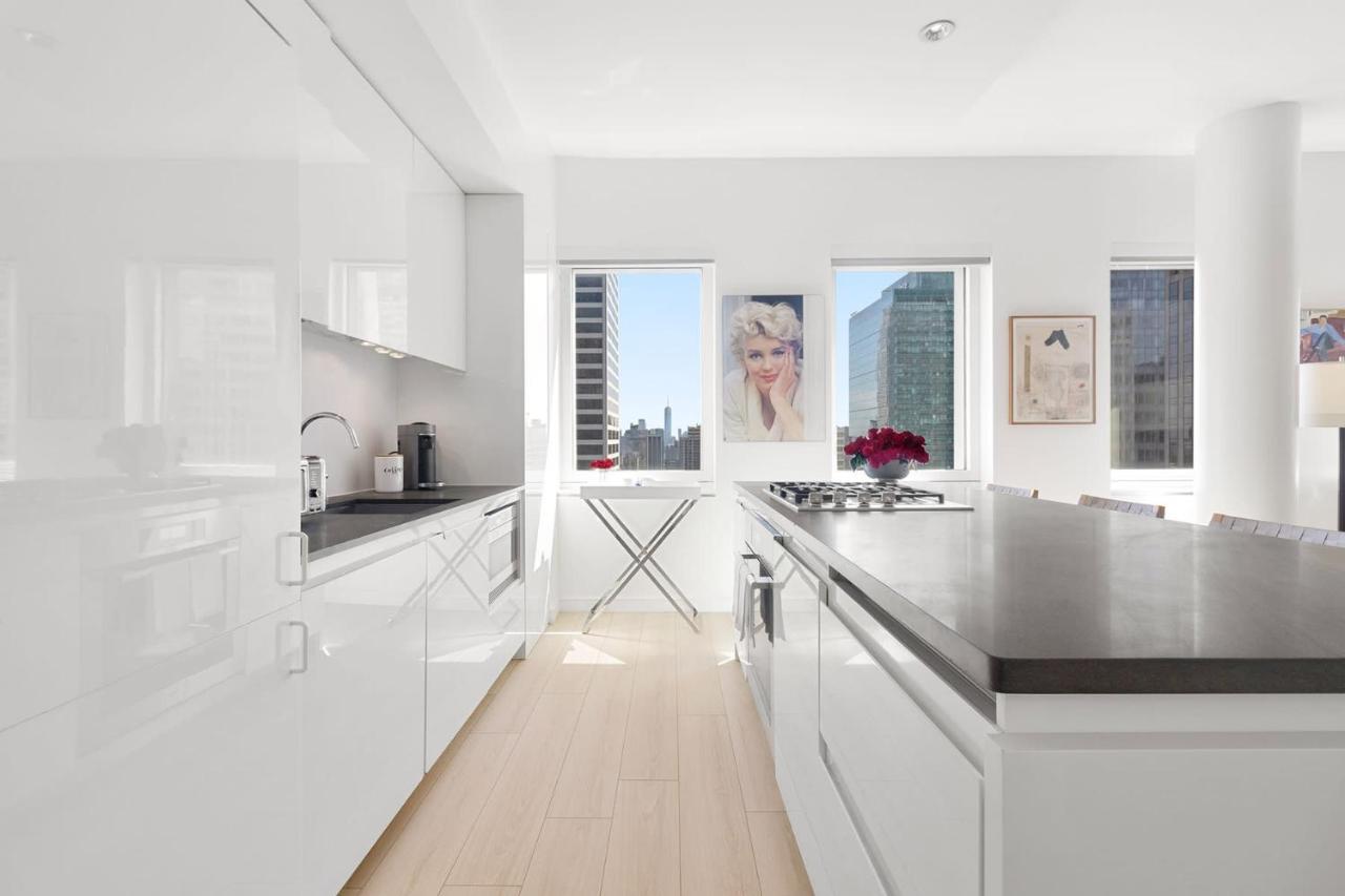 Apartment Luxury 4 Bedroom Near Times Square, City New York City