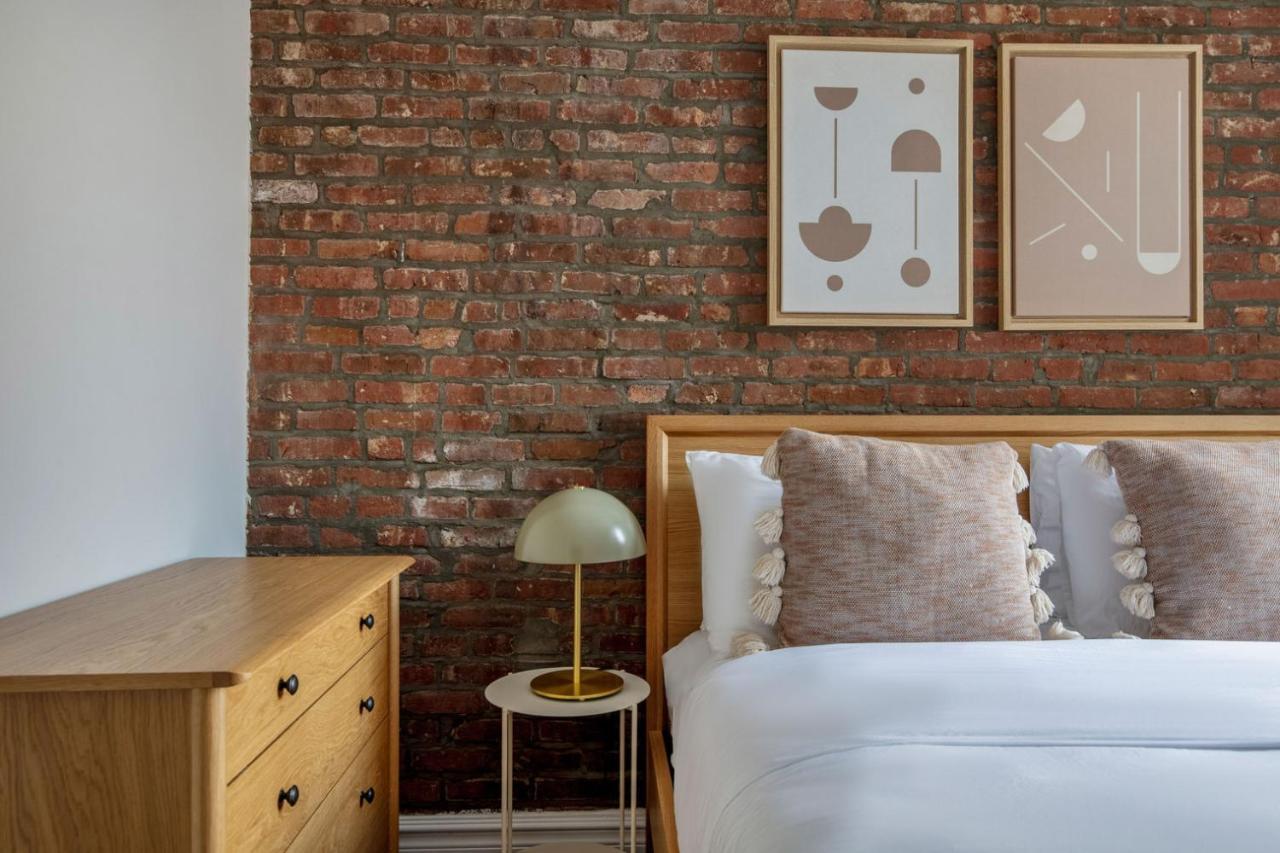 East Village 2br W Wd Nr Groceries Nyc-1221 Appartement