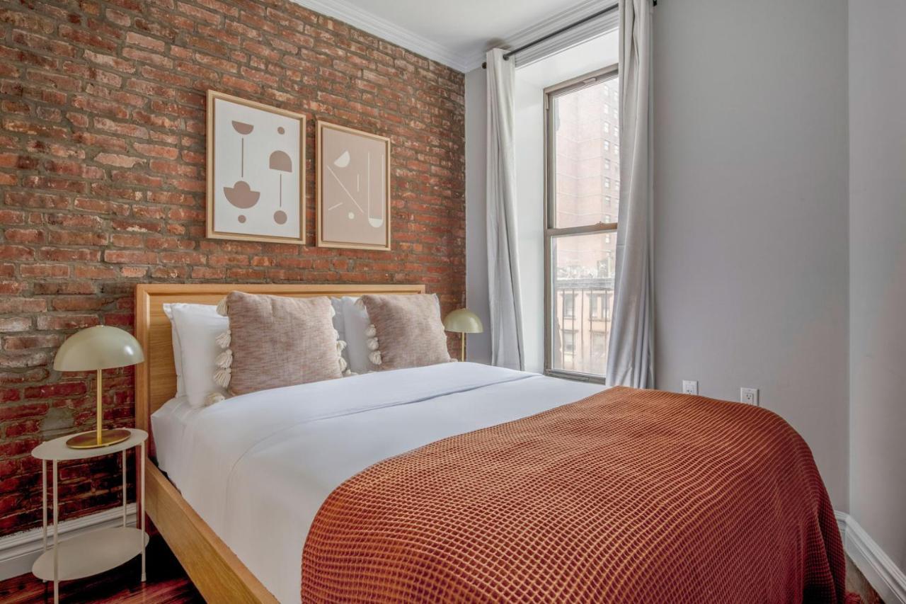 East Village 2br W Wd Nr Groceries Nyc-1221 Appartement