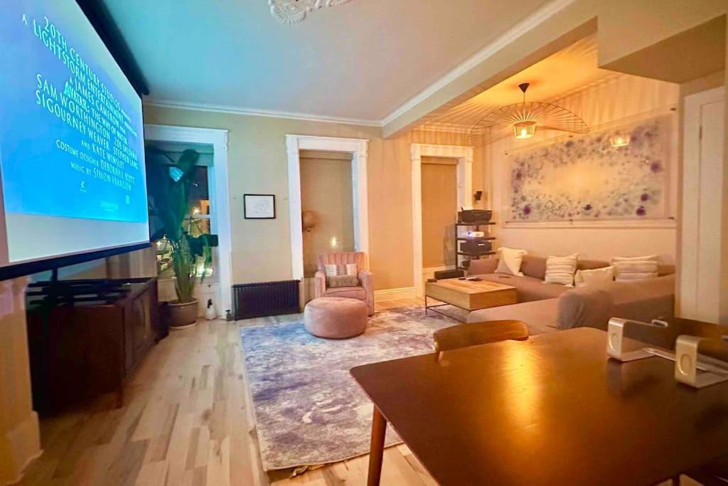 Relaxing & Cozy Spa. In Brooklyn Mins To Mhtn * New York