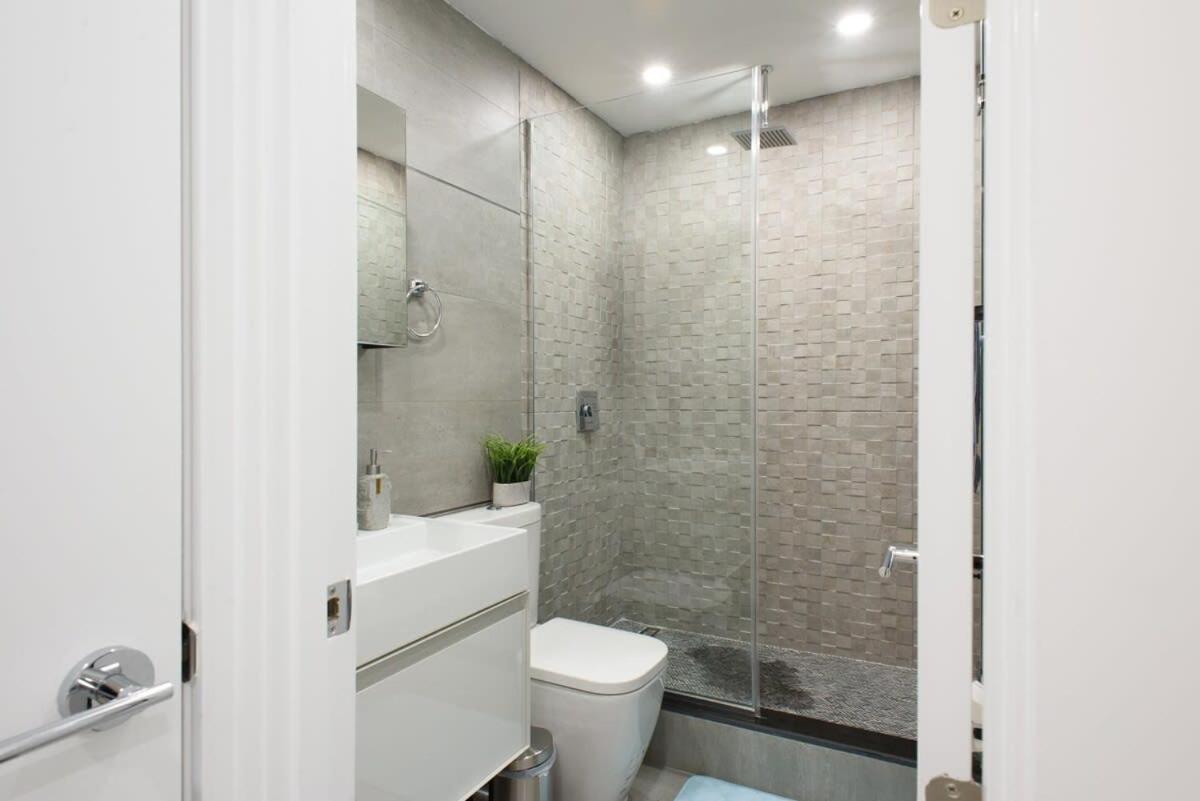 75-3a 3br Duplex Prime Ues Wd In Unit Sleeps 6 New York