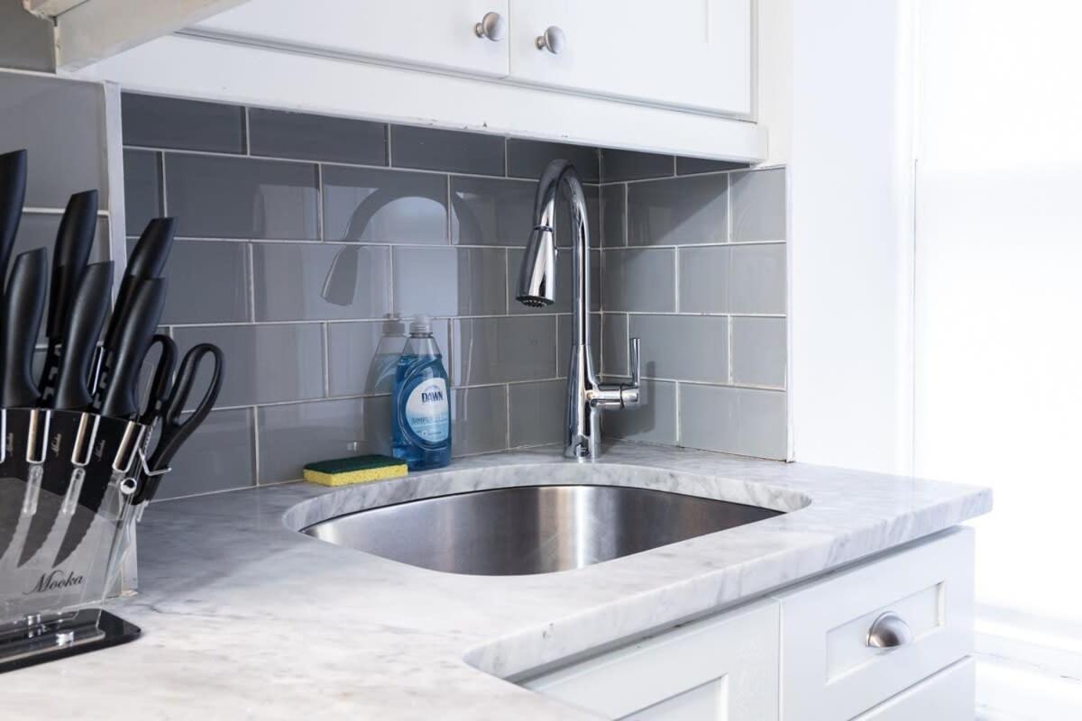 39-2 Renovated 3br Prime Hudson Yards Area * New York