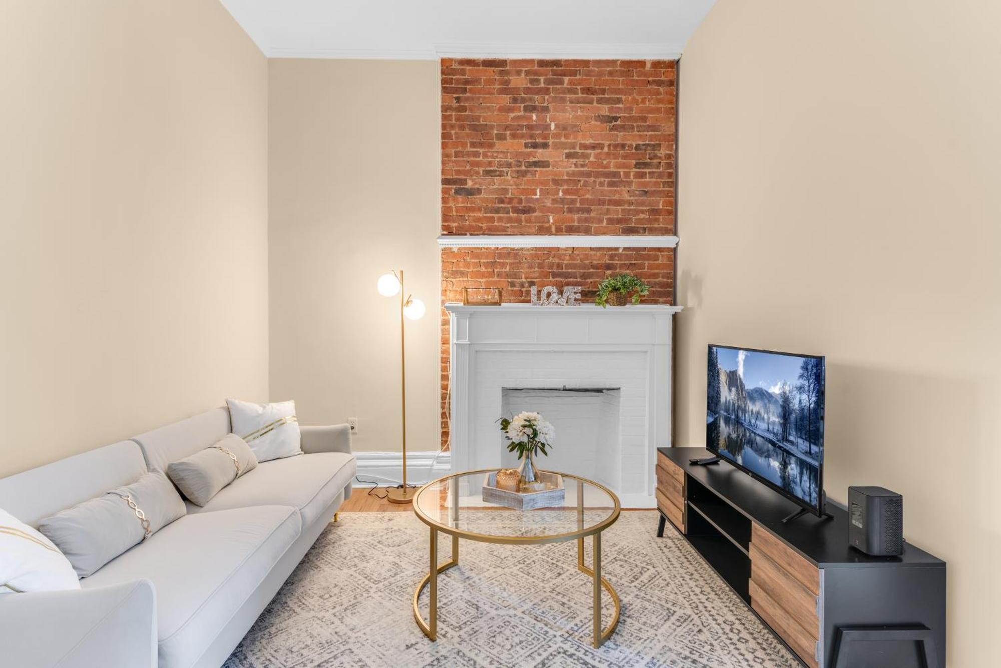 Charming 2bd In Brooklyn Heights * New York