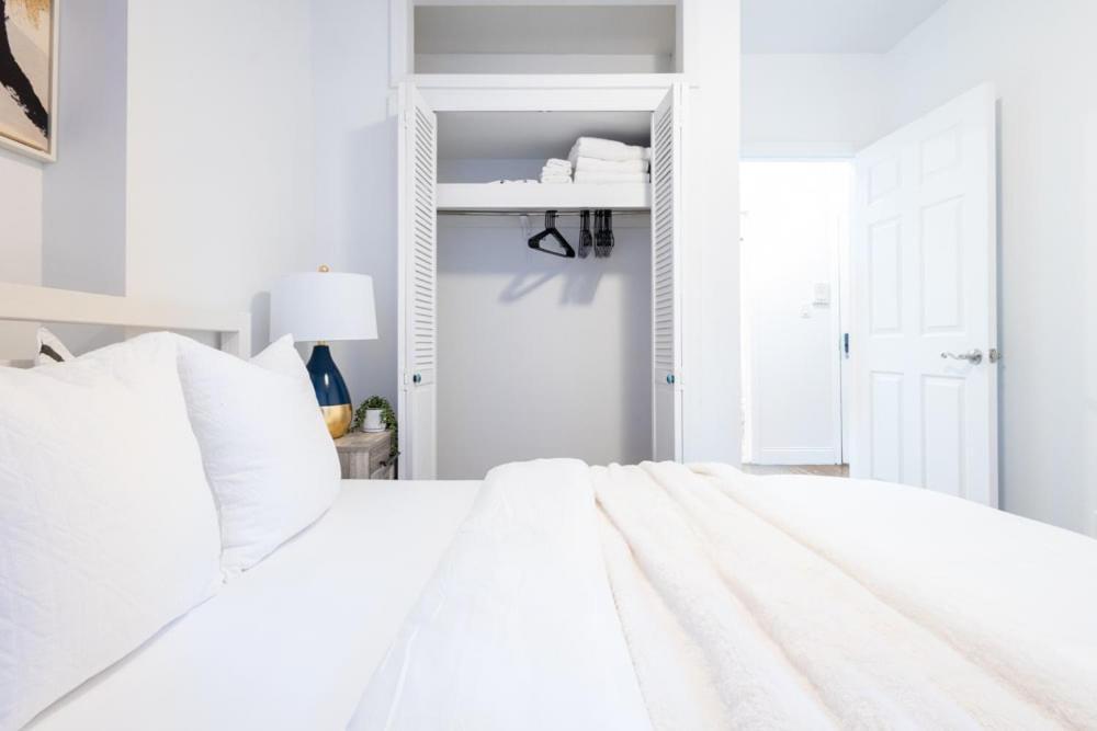 1435-2 3 Bedrooms 2bath W D Ues New York