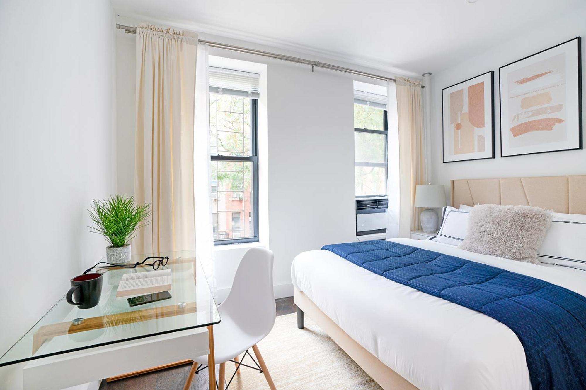 444-2c Newly Renovated 1br In Hell's Kitchen Appartement