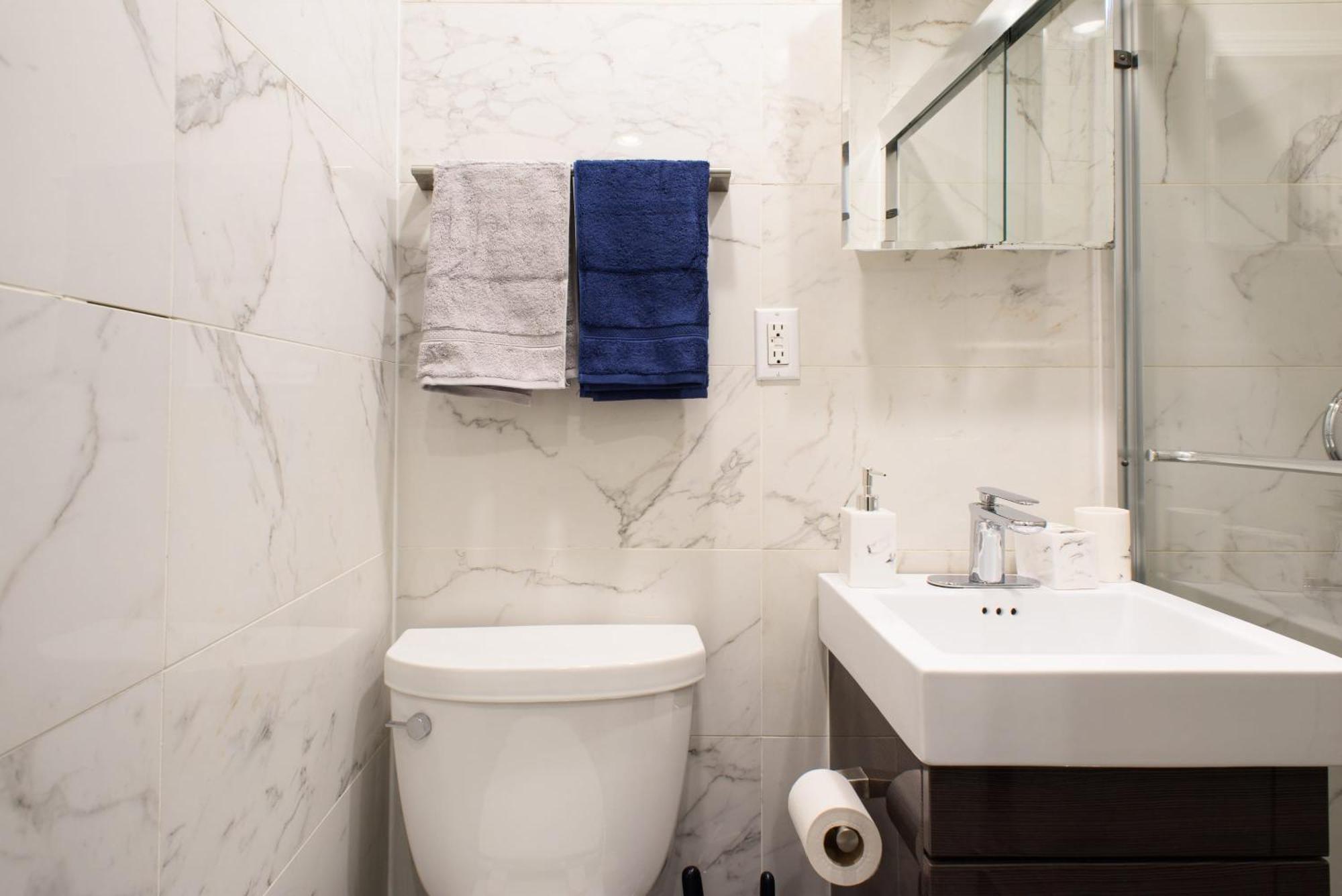 69-2b Prime Lower East East Brand New 1br Appartement