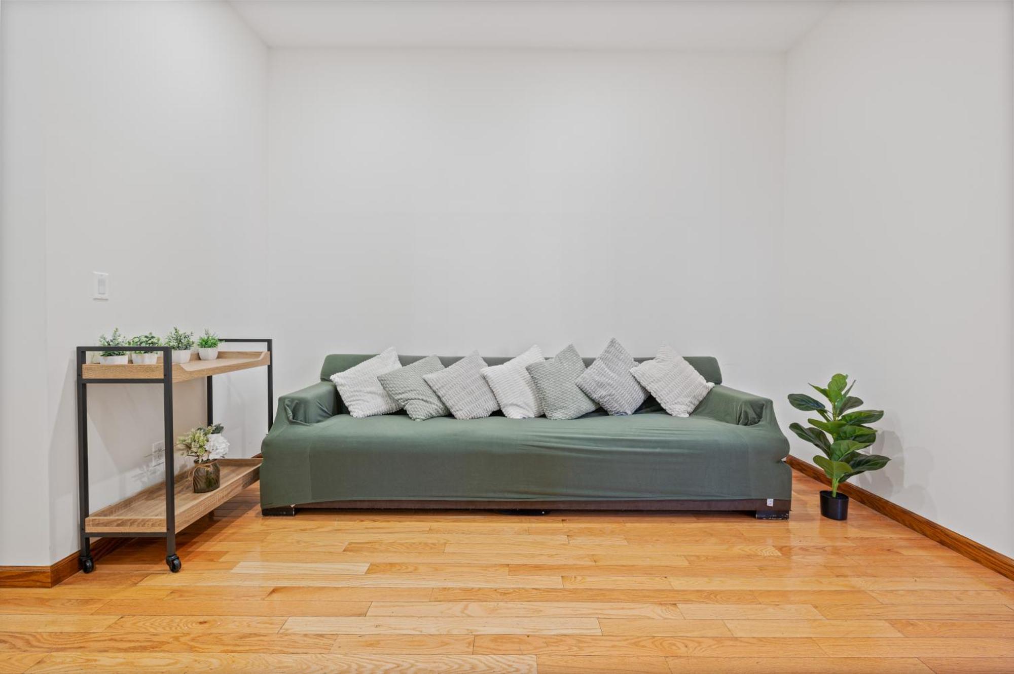 Massive Soho Loft 5bedrooms 2 Baths - 2500 Sqft New York