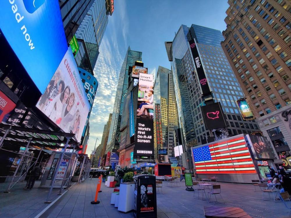 Steps To Times Square, Beyond The Edge, Empire State Building & More! Appartamento
