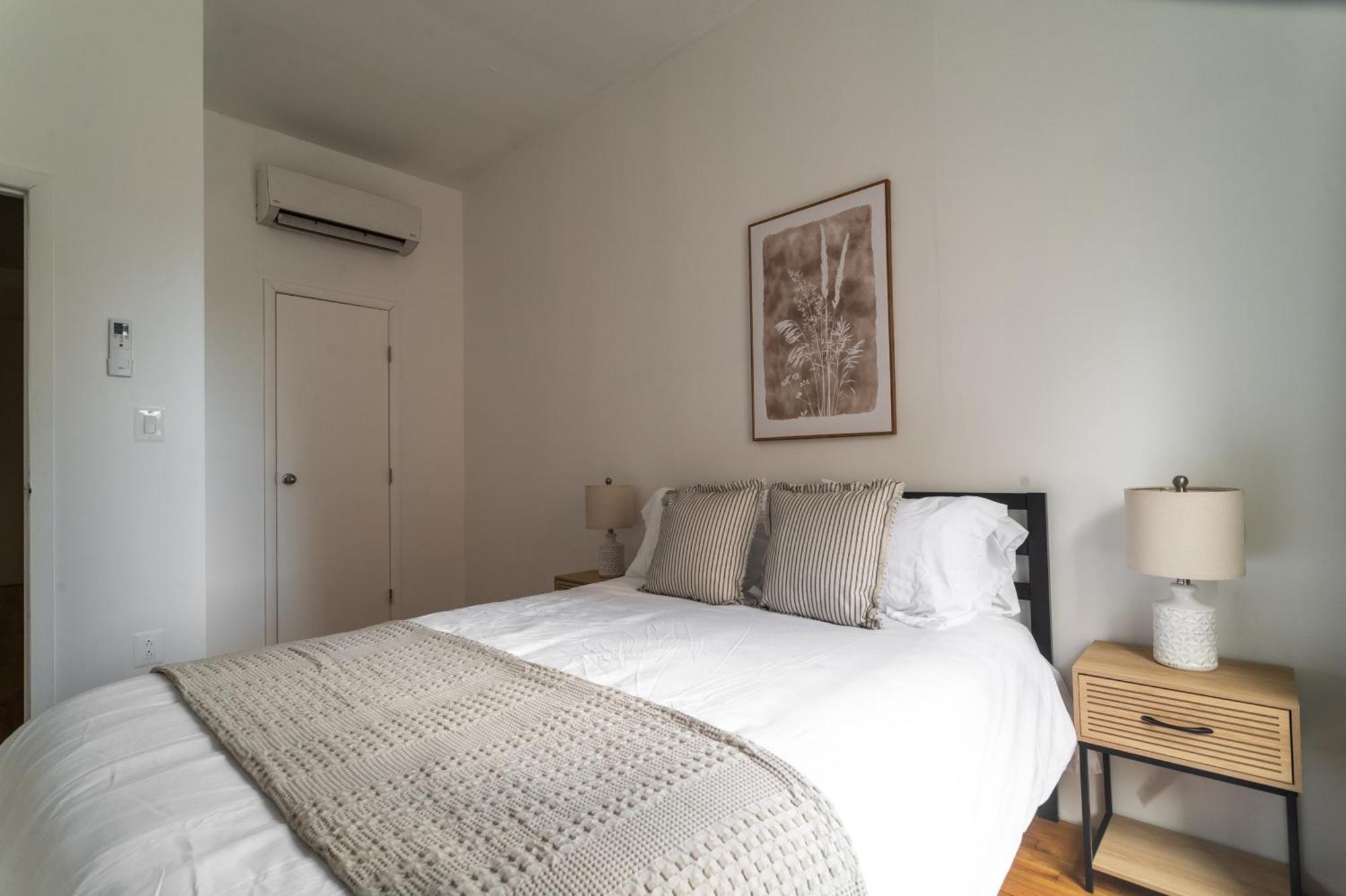 Steps To Times Square, Beyond The Edge, Empire State Building & More! Appartamento *