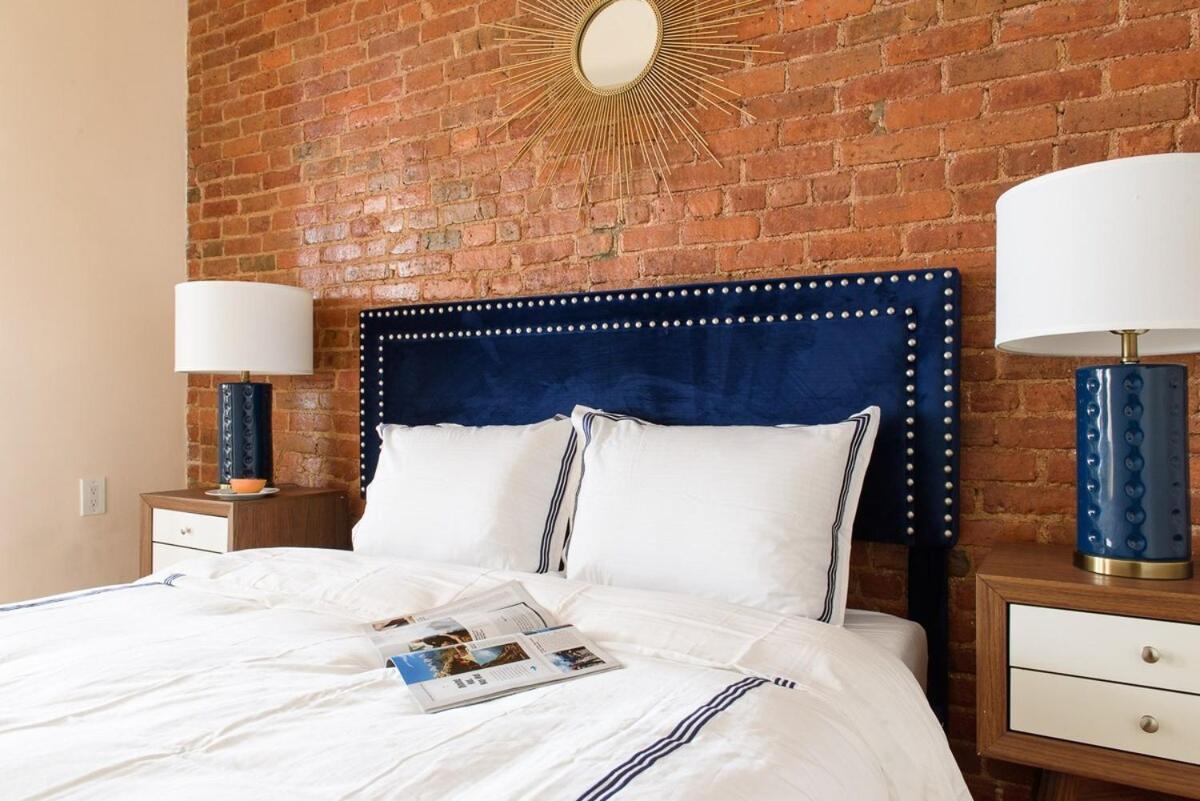 Appartement 428-4r Prime Midtown Large 2 Bedroom Newly Furnished *