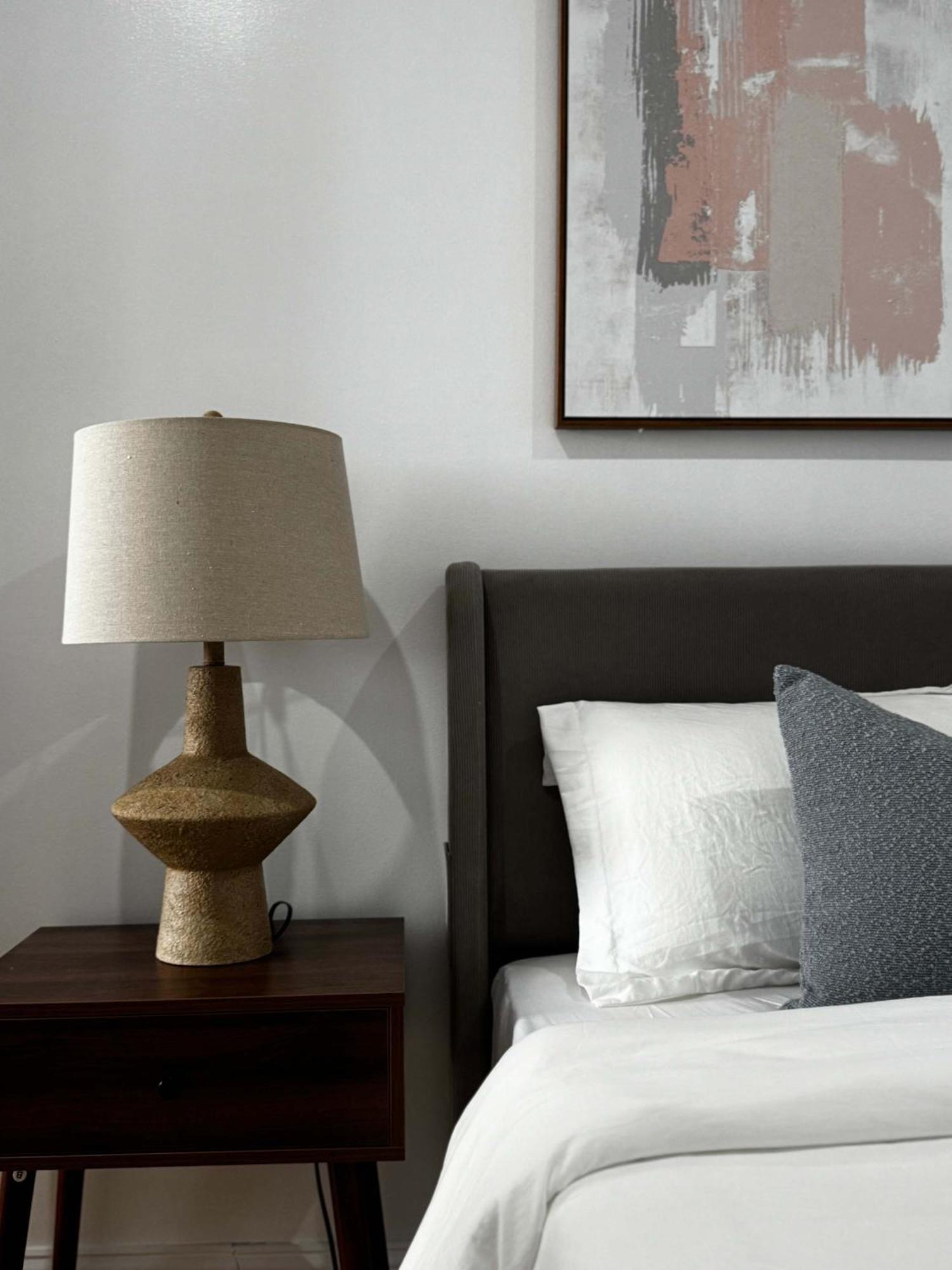 Spacious Brand New Fully Furnished 2-bedroom In Prime Murray Hill Move-in Ready Nova York