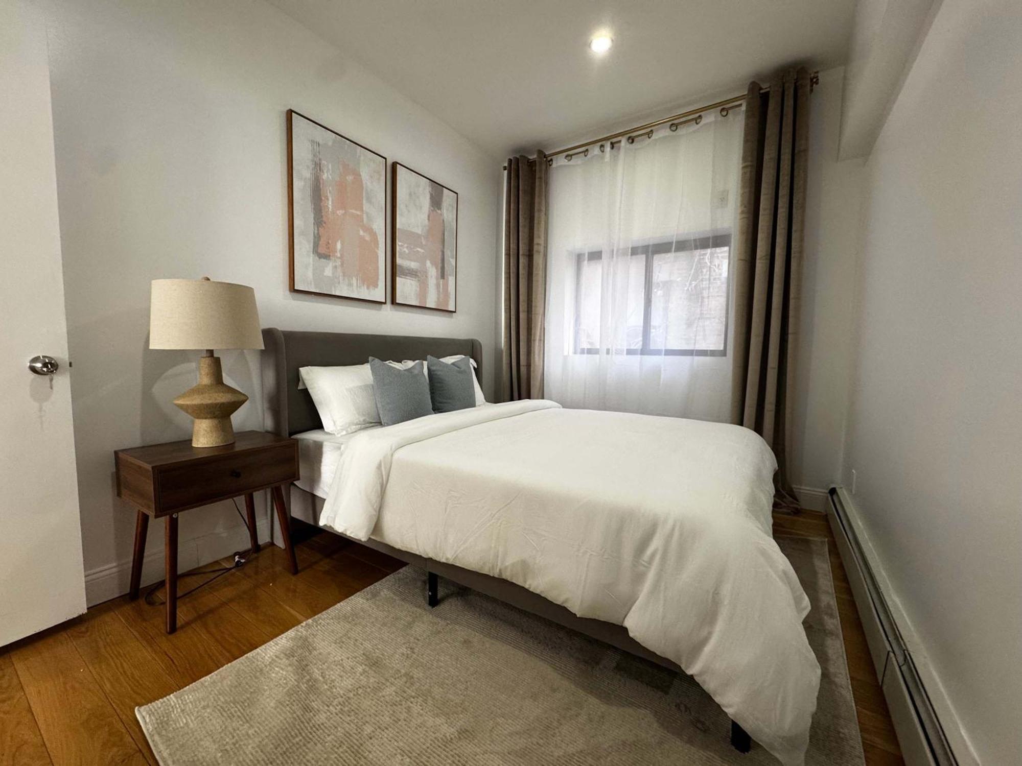 Spacious Brand New Fully Furnished 2-bedroom In Prime Murray Hill Move-in Ready * Nova York