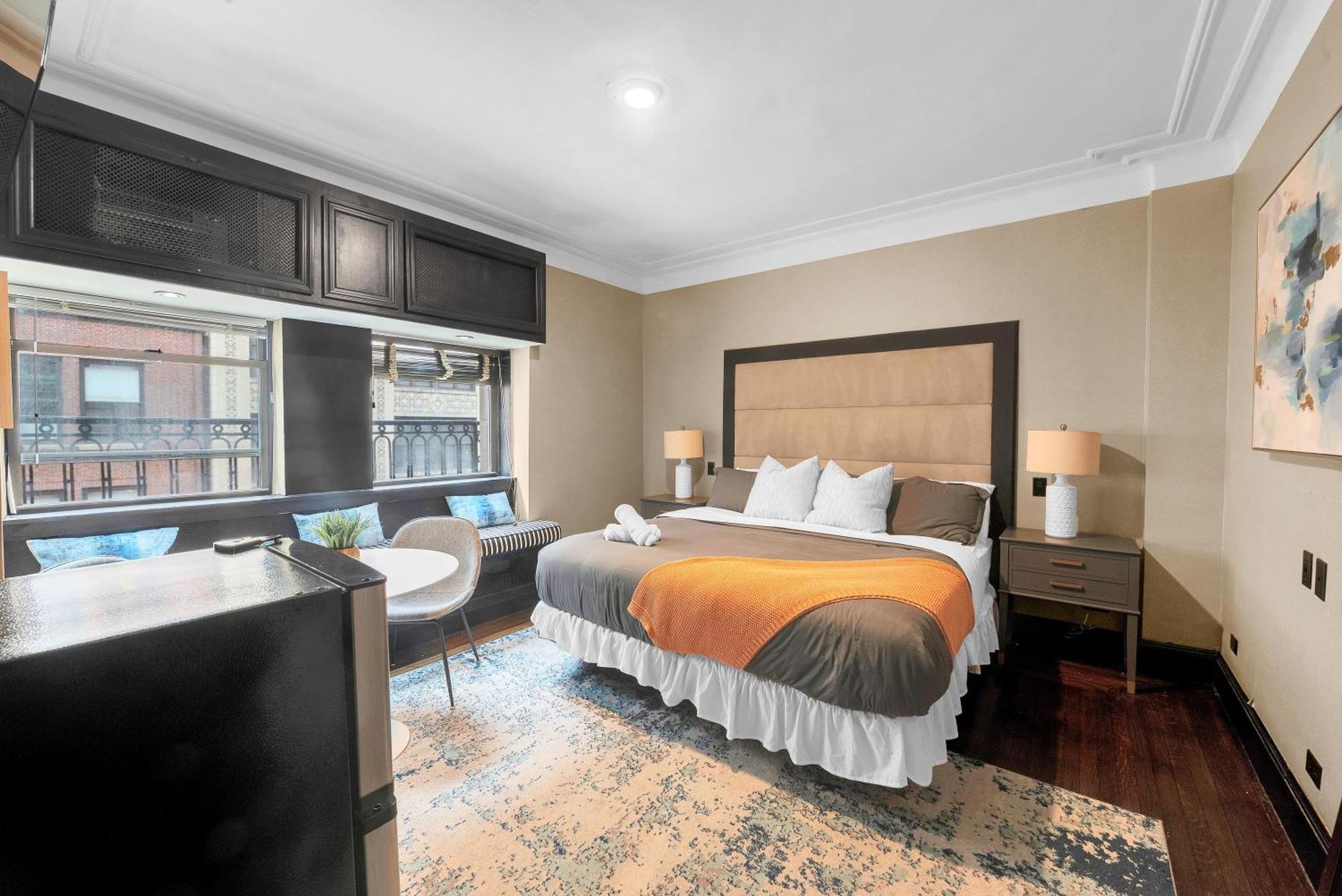 Nyc In The Location! Walking Distance To Everything! New York