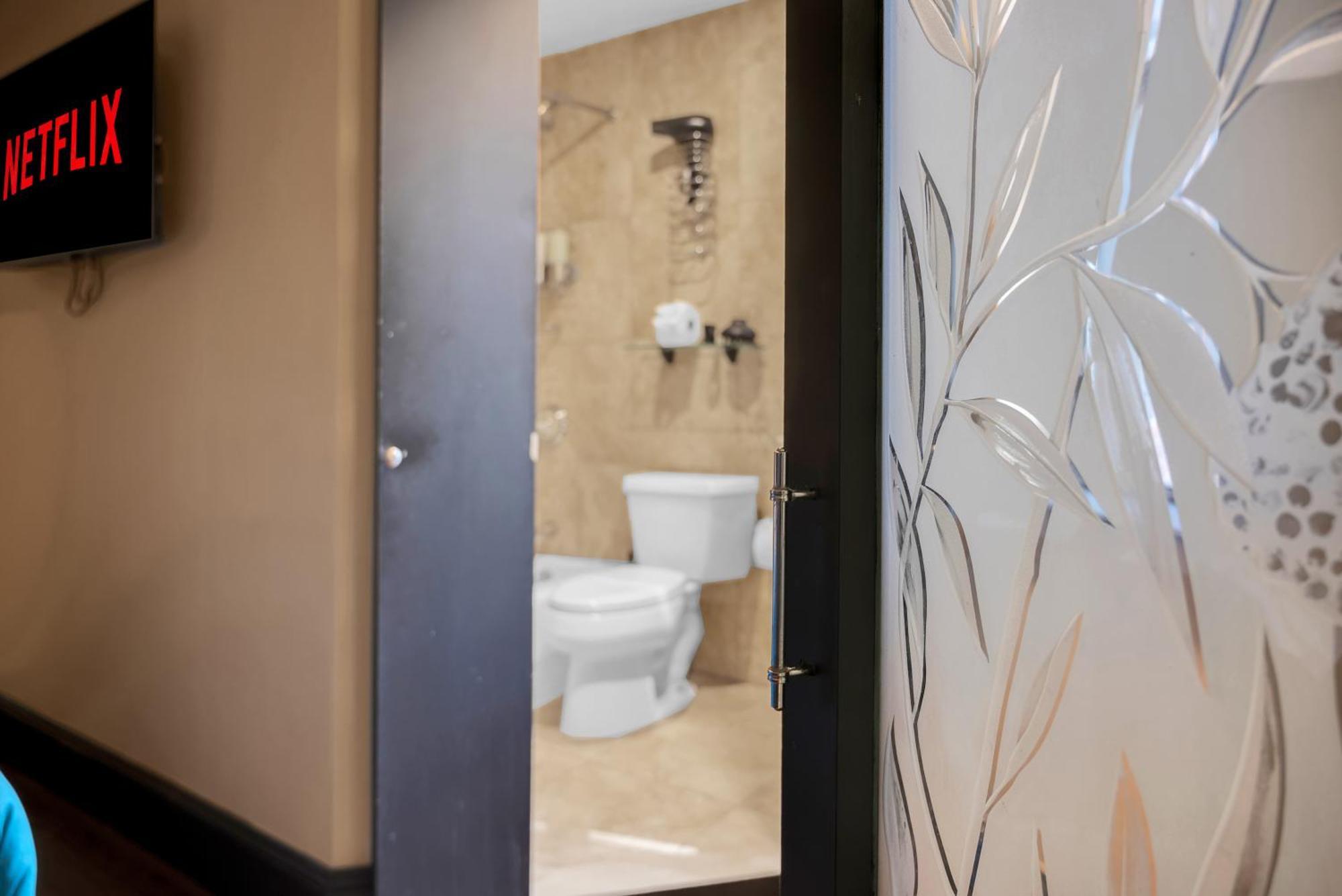 Nyc Premier Walking Distance To Times Square Appartamento