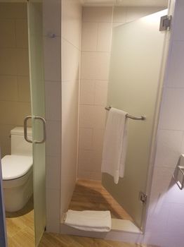 Ibis Styles New York Laguardia Airport Hotel