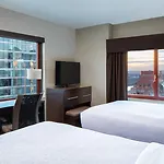 Holiday Inn Manhattan Financial District