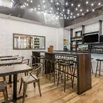 Wyndham Garden LaGuardia South