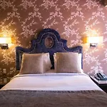 Room Mate Grace Boutique Hotel
