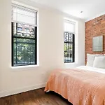 Chic Room Stay Near 3Rd Street Promenade With Shared Bathroom