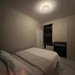 3 Bedrooms In 2Nd Floor Modern Brooklyn Home, Close To J Train