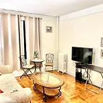 Stay By Month In Manhattan