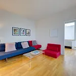 Times Square Lux Highrise