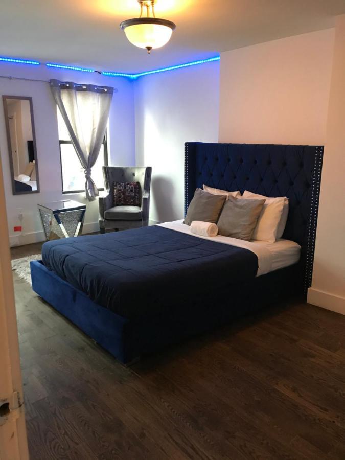 Central Harlem Oasis- Led House Appartement
