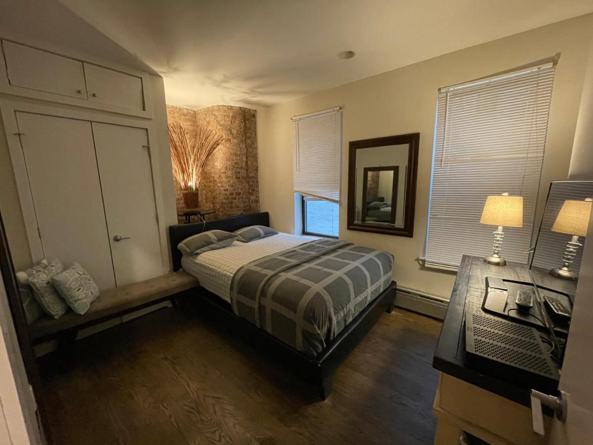 Hospedagem domiciliar Beautiful In Newly Renovated Apt *