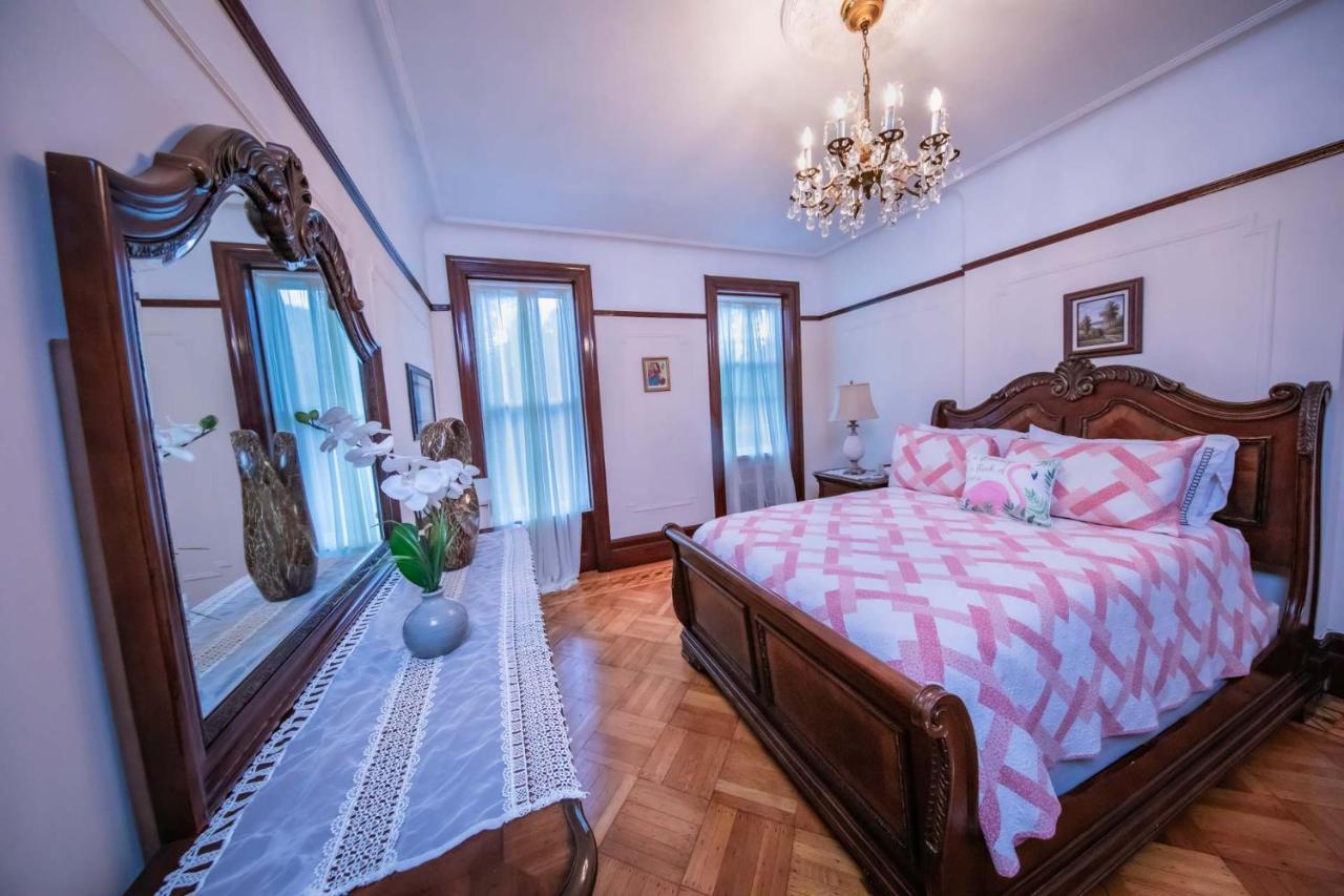 Plg House