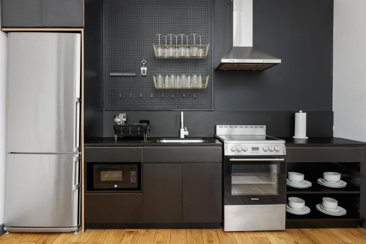 Placemakr Street Apartahotel 4*