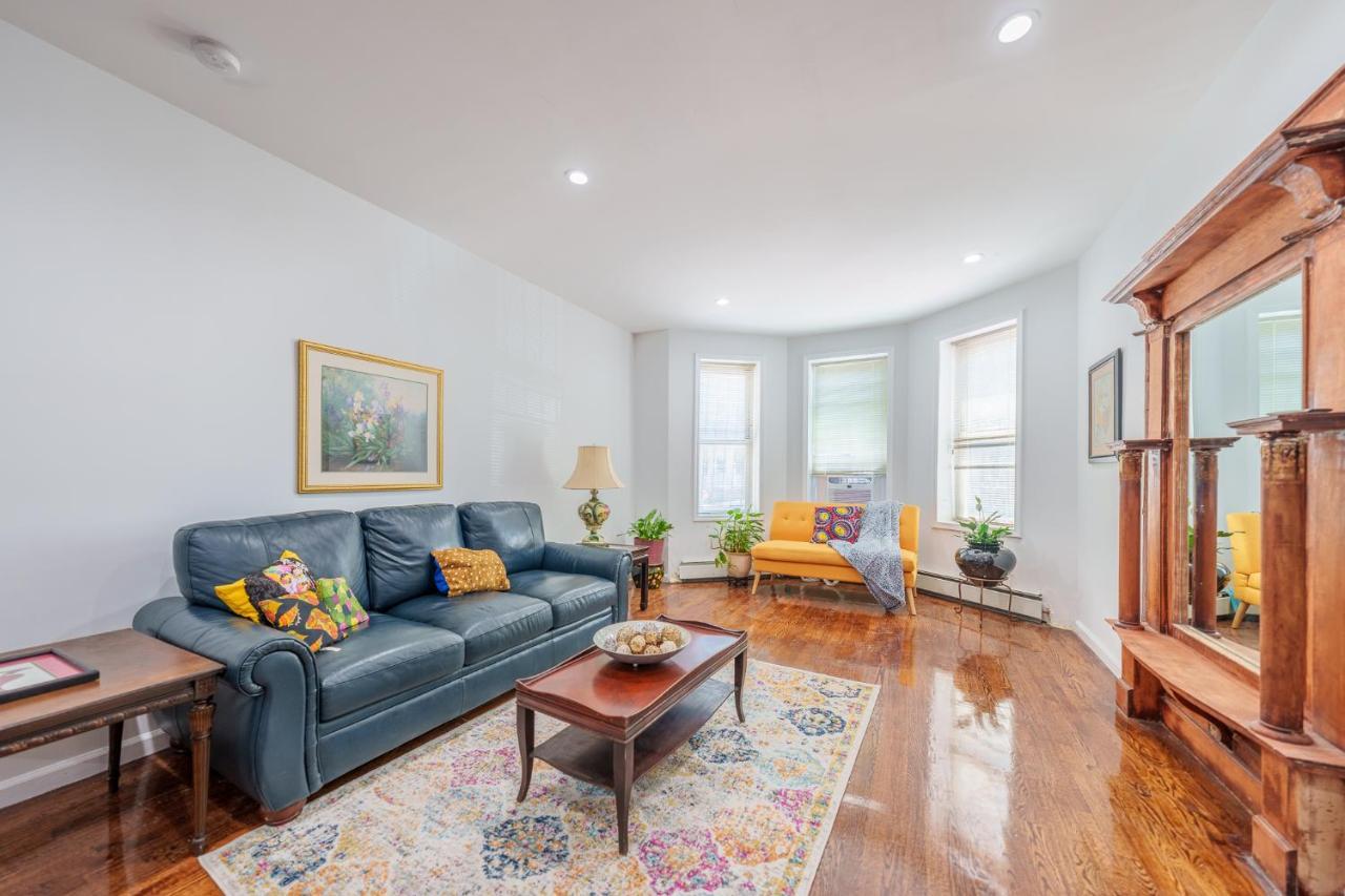 Lovely 2 Bedroom In The Hearts Of Crown Heights Appartement *