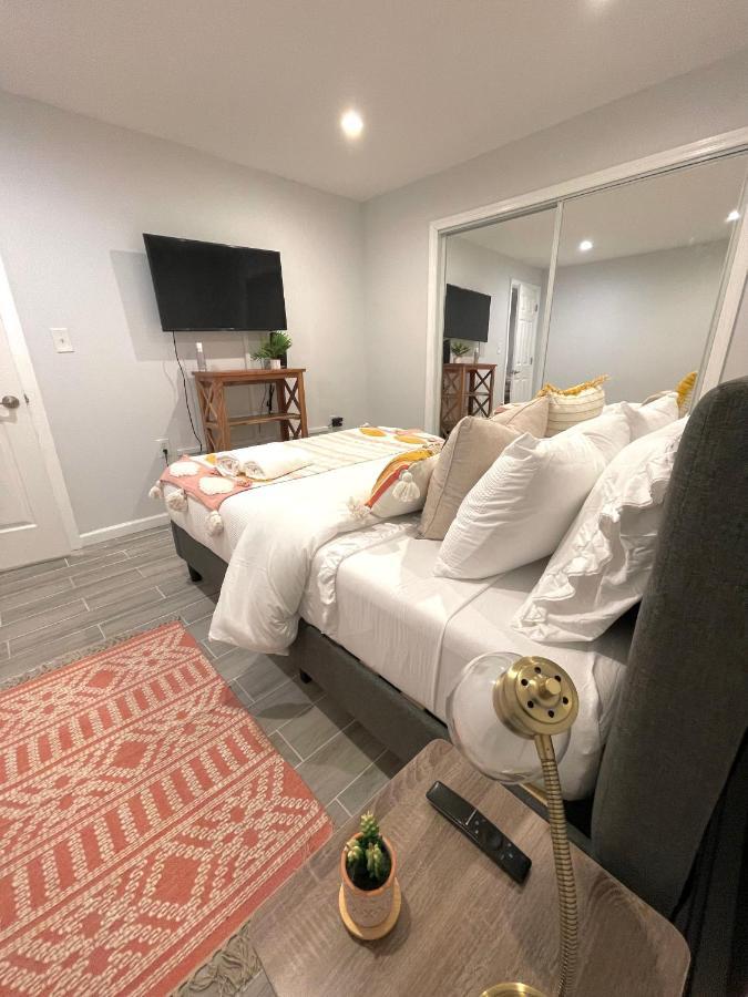 Appartamento Modern With Parking & Quick Ride To Manhattan